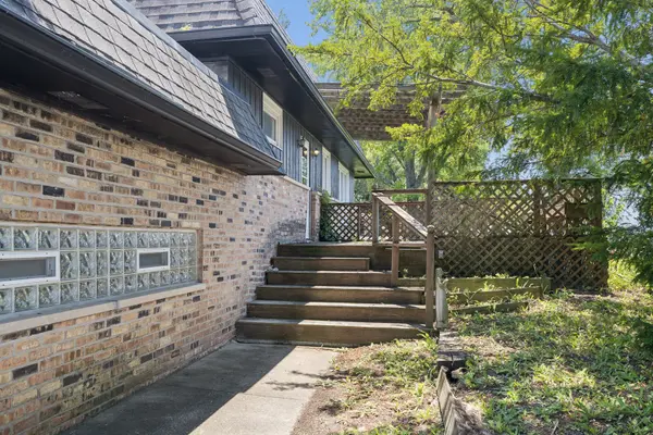 2740 N Cedar RD, New Lenox, IL 60451