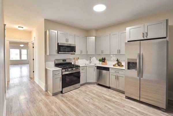 4589 S Archer AVE, Chicago, IL 60632