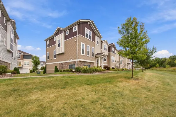 7021 Huckleberry DR, Minnetrista, MN 55331