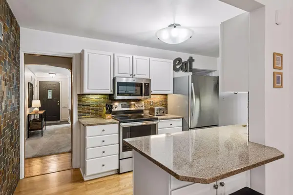 4000 Abbott AVE S, Minneapolis, MN 55410