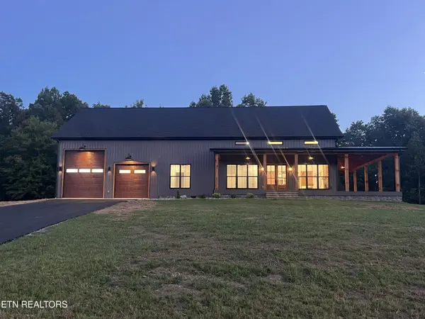 1301 Nichol Creek Drive, Jamestown, TN 38556