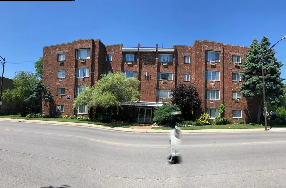 6300 W Irving Park RD #202, Chicago, IL 60634