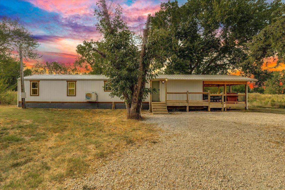 4902 W W 57TH CIR N, Wichita, KS 67204-6829