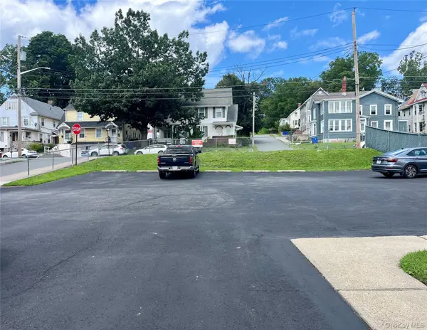 206 North ST, Middletown, NY 10940