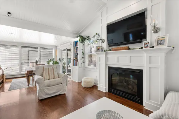 124 Smith AVE, Islip, NY 11751