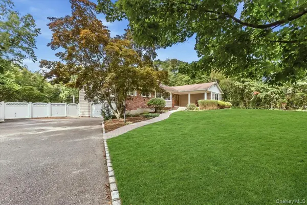 274 Marlin ST, Dix Hills, NY 11746