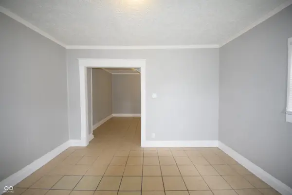 1040 Division ST, Indianapolis, IN 46221