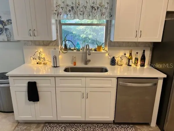 615 RICHARD ST, New Smyrna Beach, FL 32168