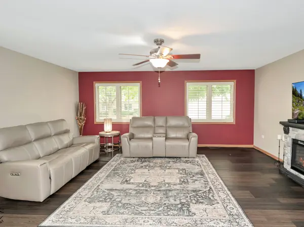 182 Saenz LN #182, Joliet, IL 60436