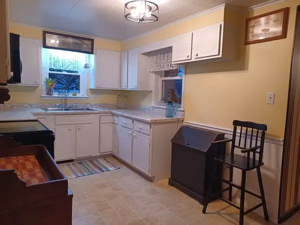 304 South Powell ST, Norris City, IL 62869