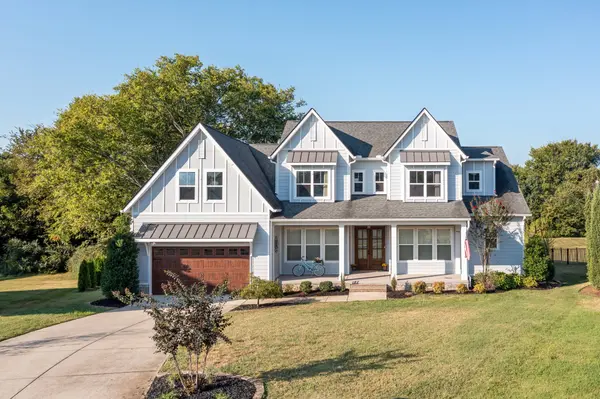 1013 Cantwell Pl, Spring Hill, TN 37174