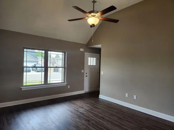 3001 Upstream Road, Christiana, TN 37037