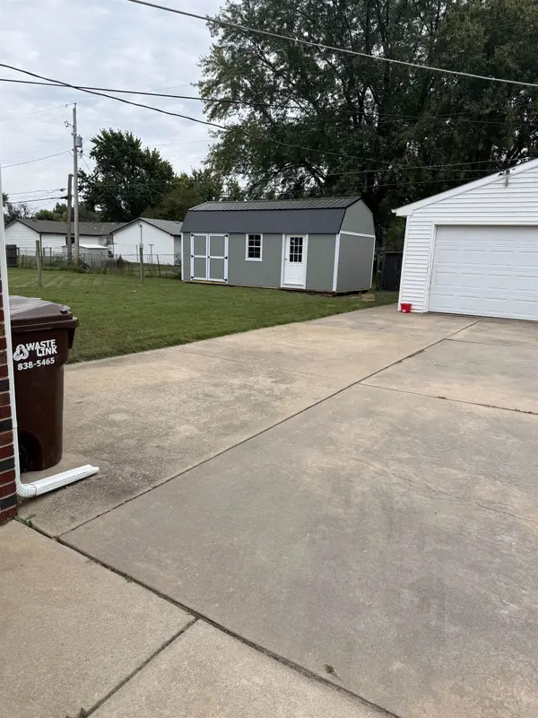 419 SW 5th, Haysville, KS 67060