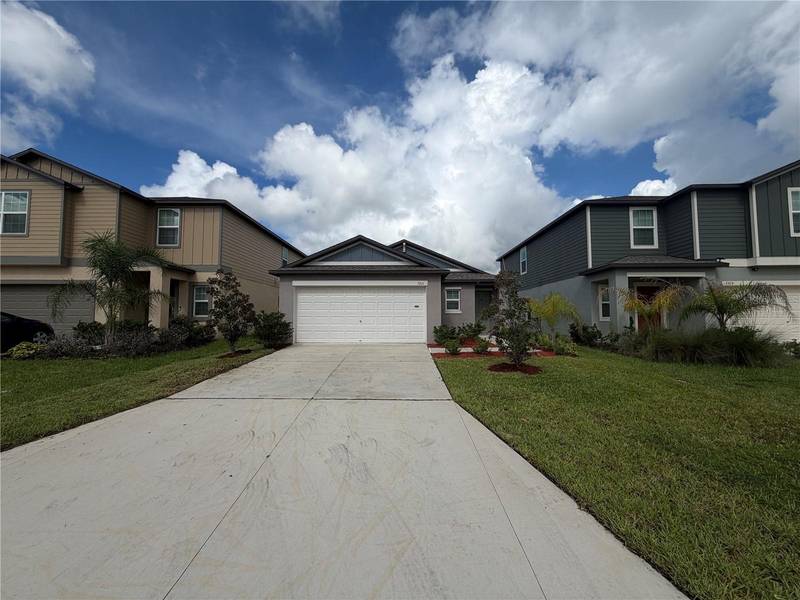 3513 RADIANT MOUNTAIN DR, Plant City, FL 33565