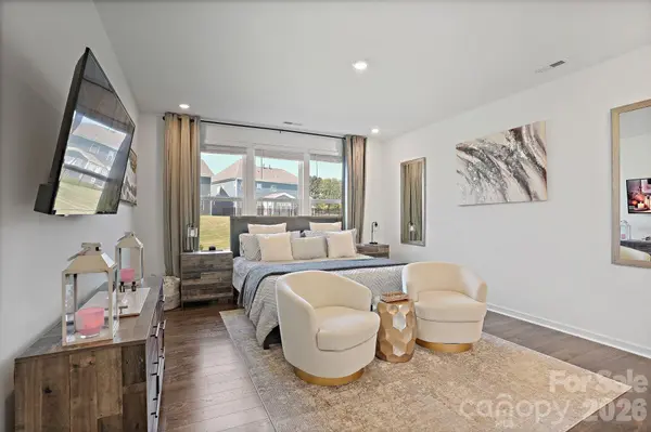 129 Clawton LOOP, Mooresville, NC 28115