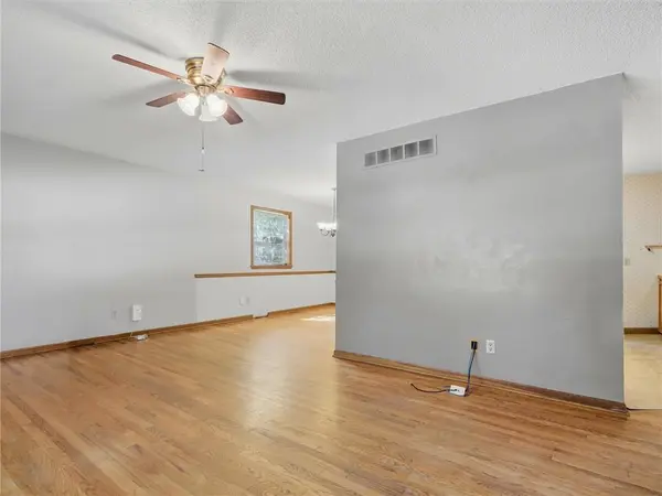 4904 NW Fisk AVE, Kansas City, MO 64151