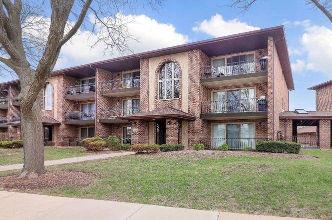 7555 Sheridan DR #1F, Willowbrook, IL 60527