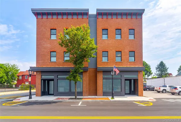 206-208 Main ST #4, Beacon, NY 12508