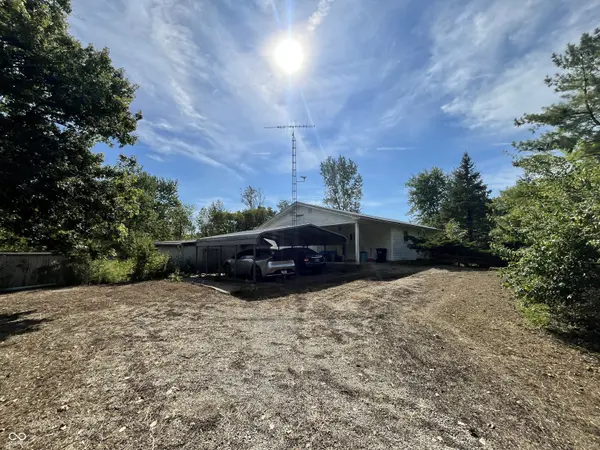 1103 N 1200 W, Parker City, IN 47368