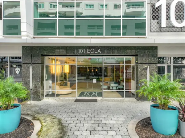 101 S EOLA DR #1008, Orlando, FL 32801