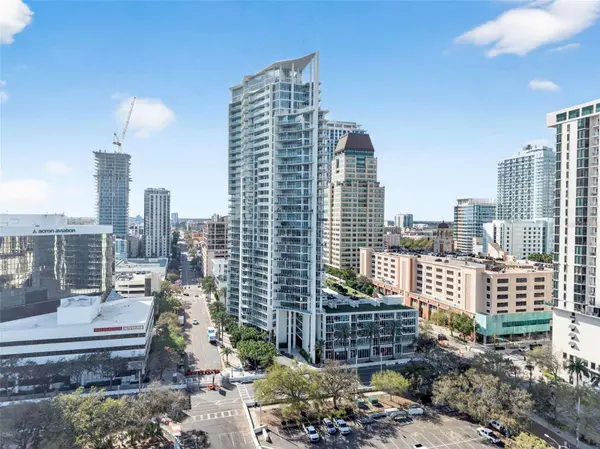 175 1ST ST S #3008,  St Petersburg,  FL 33701