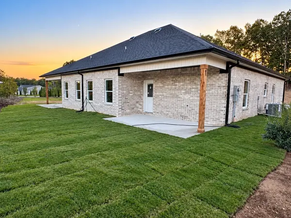 5314 Northside Dr #NW, Cleveland, TN 37312