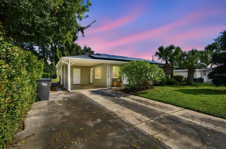 2315 AMHERST AVE, Bradenton, FL 34207