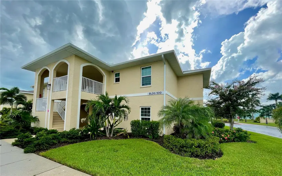 5800 SABAL TRACE DR #904, North Port, FL 34287