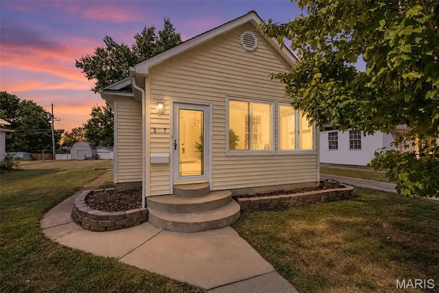 507 N Taylor AVE, Crystal City, MO 63019