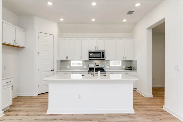 1101 Bear Track Loop, Georgetown, TX 78628