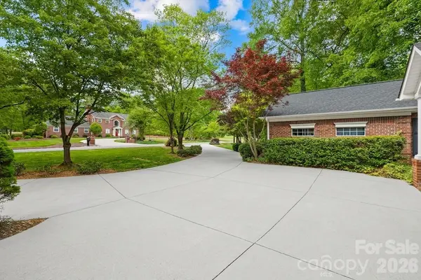 625 Saint Andrews RD #272, Statesville, NC 28625
