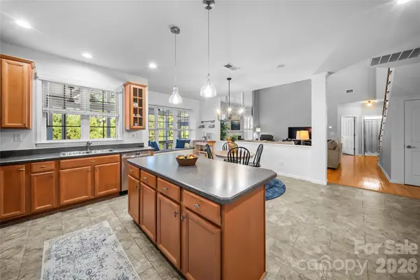 7909 Woodmere DR, Harrisburg, NC 28075