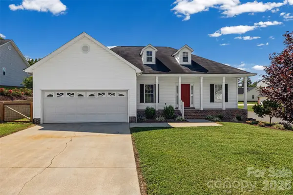 701 Peregrine CT, Gastonia, NC 28056