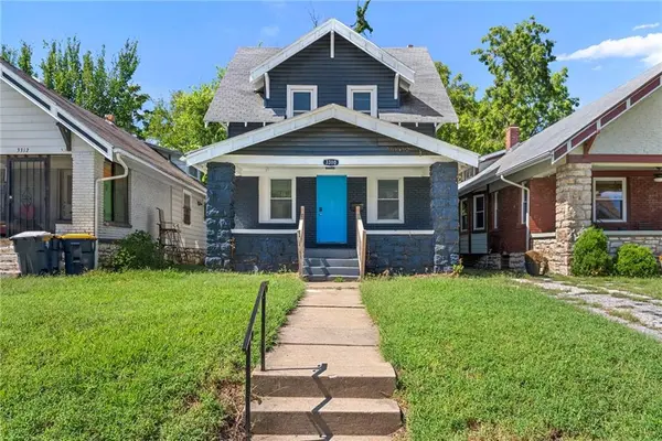 3310 Askew AVE, Kansas City, MO 64128