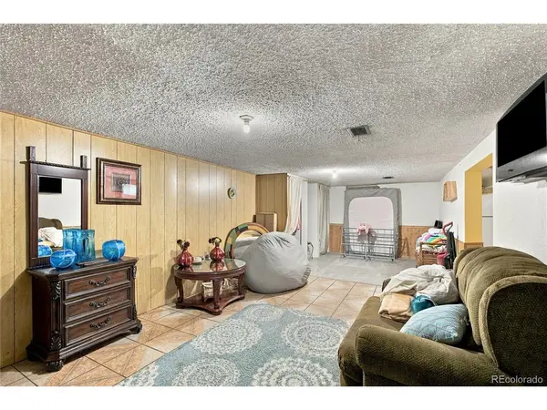 6841 Irving, Denver, CO 80221