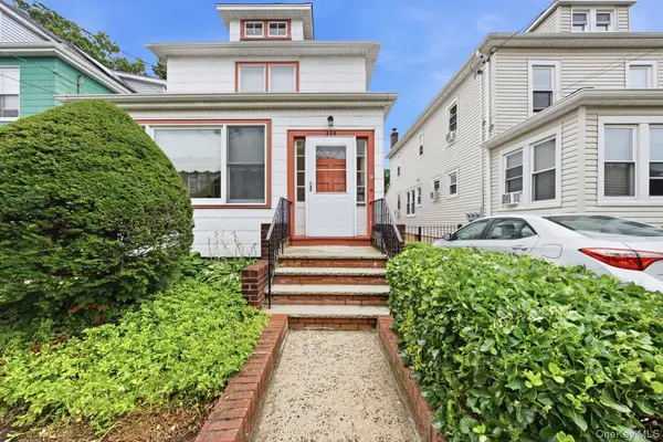 338 E 238th ST, Bronx, NY 10470