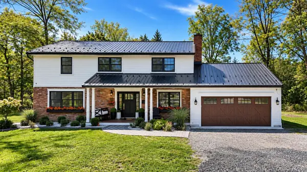 28 Galloway RD, Warwick, NY 10990