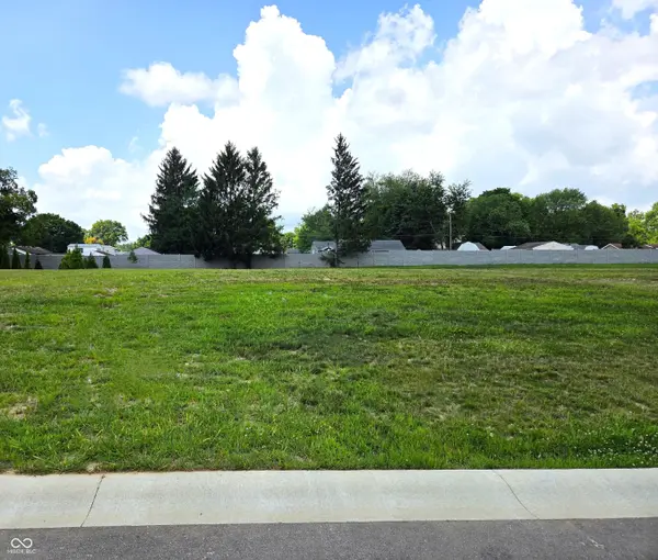 862 J McCool WAY, Greenwood, IN 46142