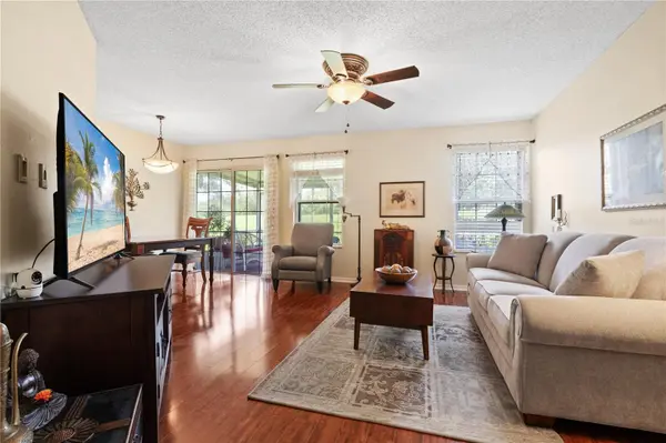 4807 COACHMANS DR #2403, Orlando, FL 32812
