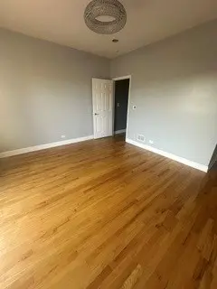 2741 W Congress Pkwy #3E, Chicago, IL 60612