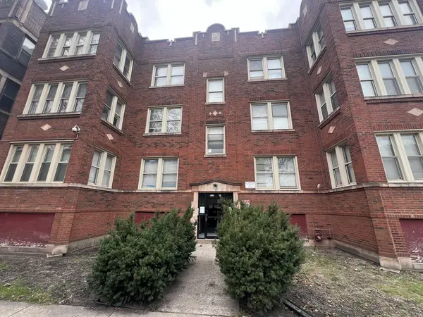 6802 S Clyde AVE #3, Chicago, IL 60649