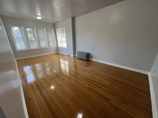 6802 S Clyde AVE #3, Chicago, IL 60649