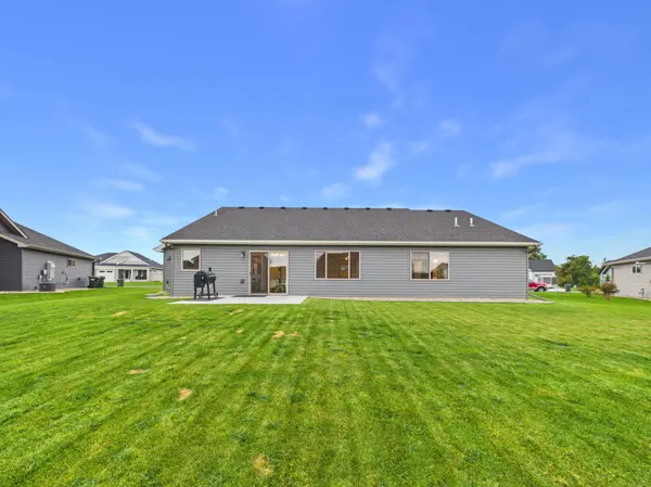 214 Woolgrass WAY, Avon, MN 56310