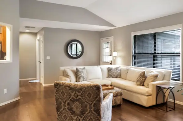 3525 W Village TER, Springfield, MO 65810