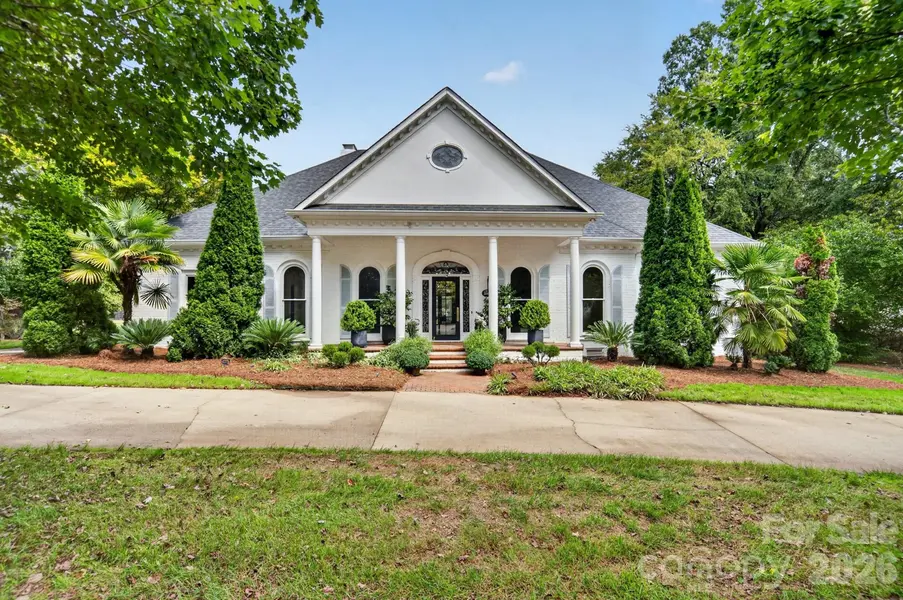 3747 Moorland DR, Charlotte, NC 28226