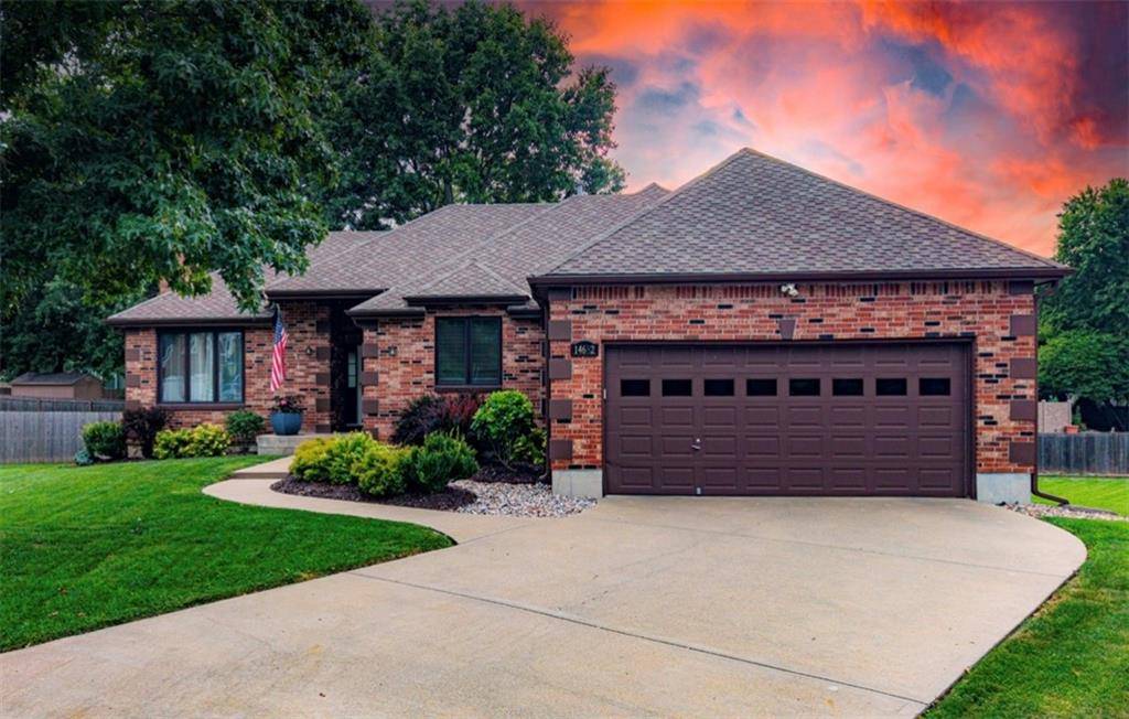 14682 W 144th TER, Olathe, KS 66062