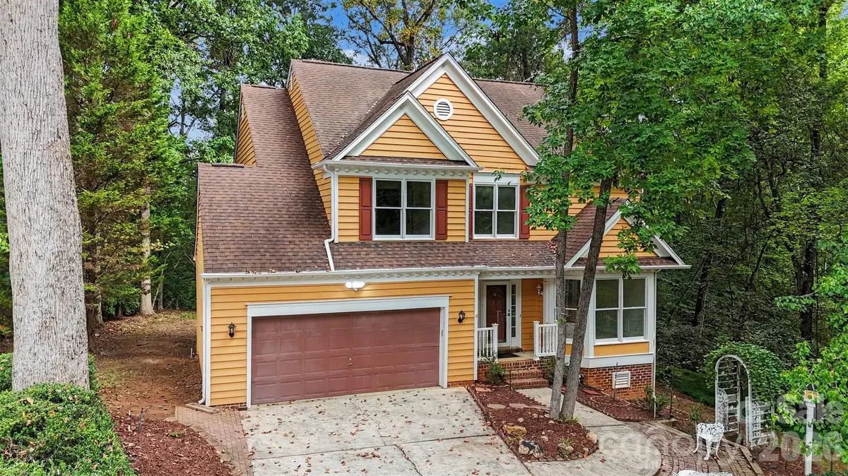 8401 Tatebrook LN, Huntersville, NC 28078