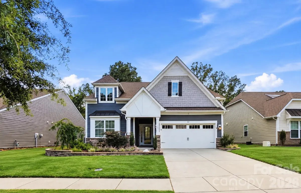317 Picasso TRL, Mount Holly, NC 28120