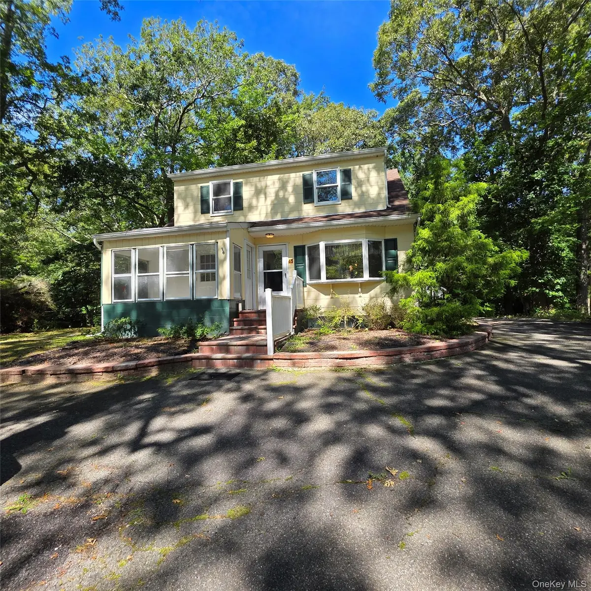 45 Christian AVE, Setauket, NY 11733