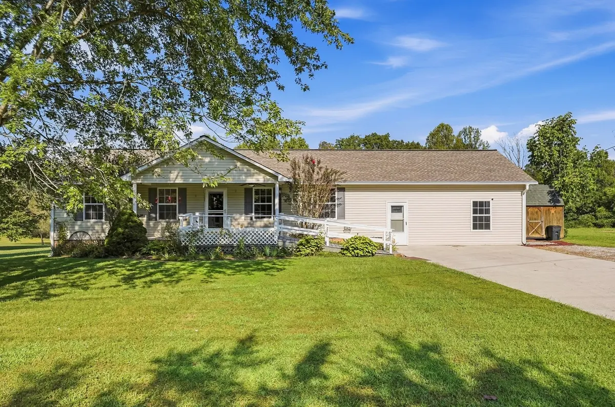 1565 Canada Flatt Rd, Cookeville, TN 38506
